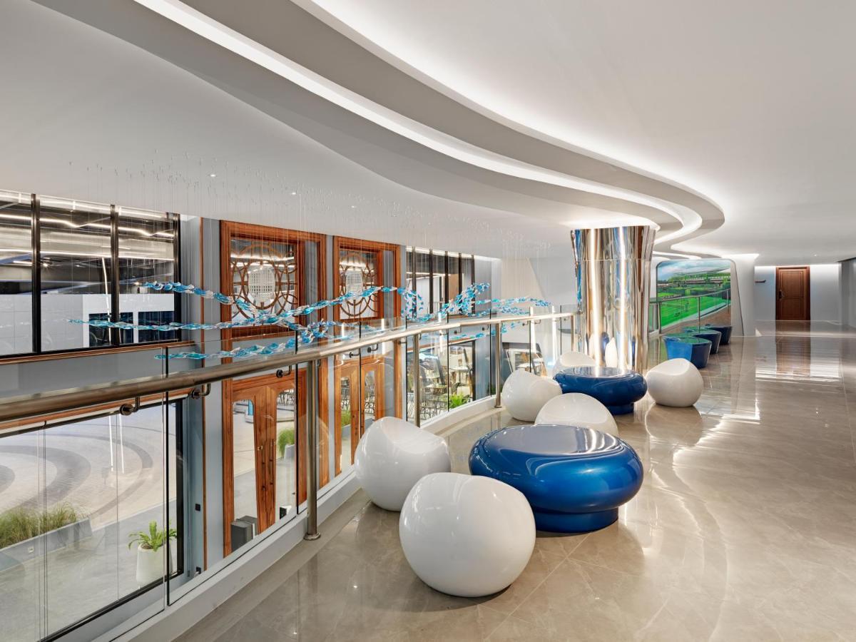 The Oceanic Sportel Phuket - Sha Extra Plus Exterior photo The interior of the hotel